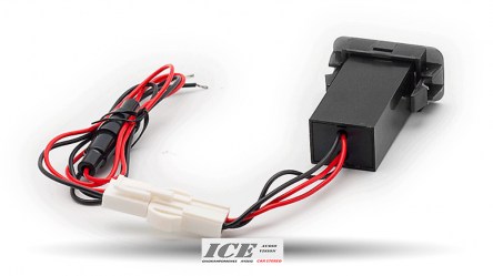 USB ΠΡΙΖΑ ADAPTOR για SUZUKI (select models) ICE 17-208